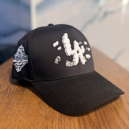 31 Hats LA Money Cloud Black