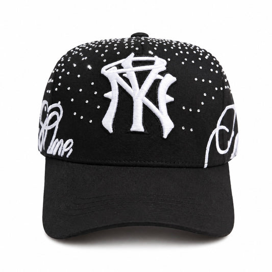 31 Hats Aniversary Forever Black
